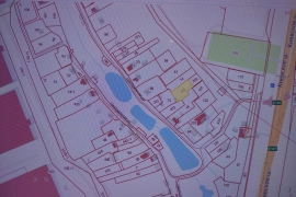 Продам участок 9.7 сотки ИЖС.