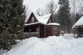 Продается дом на участке 6 сот.